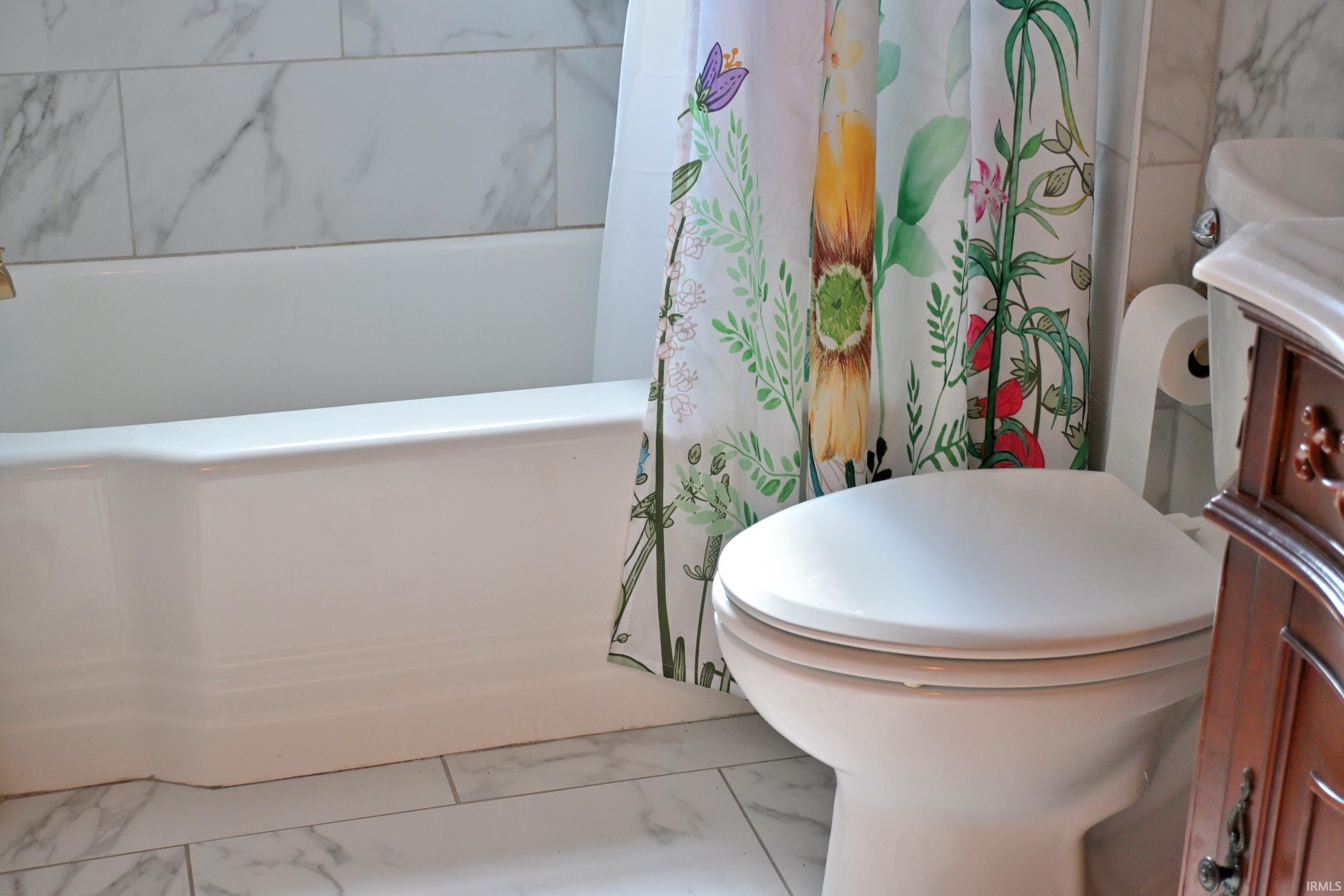 402 East 26th Street Jasper, IN 47546 - Photo 14 of 19