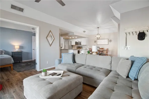 $188,000 | 3550 Bay Sands Drive, Unit 2101, Laughlin, NV 89029