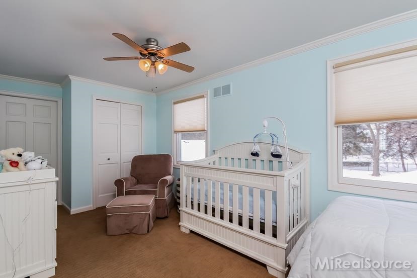 571 Lake Shore Road Grosse Pointe Shores, MI 48236 - Photo 26 of 43
