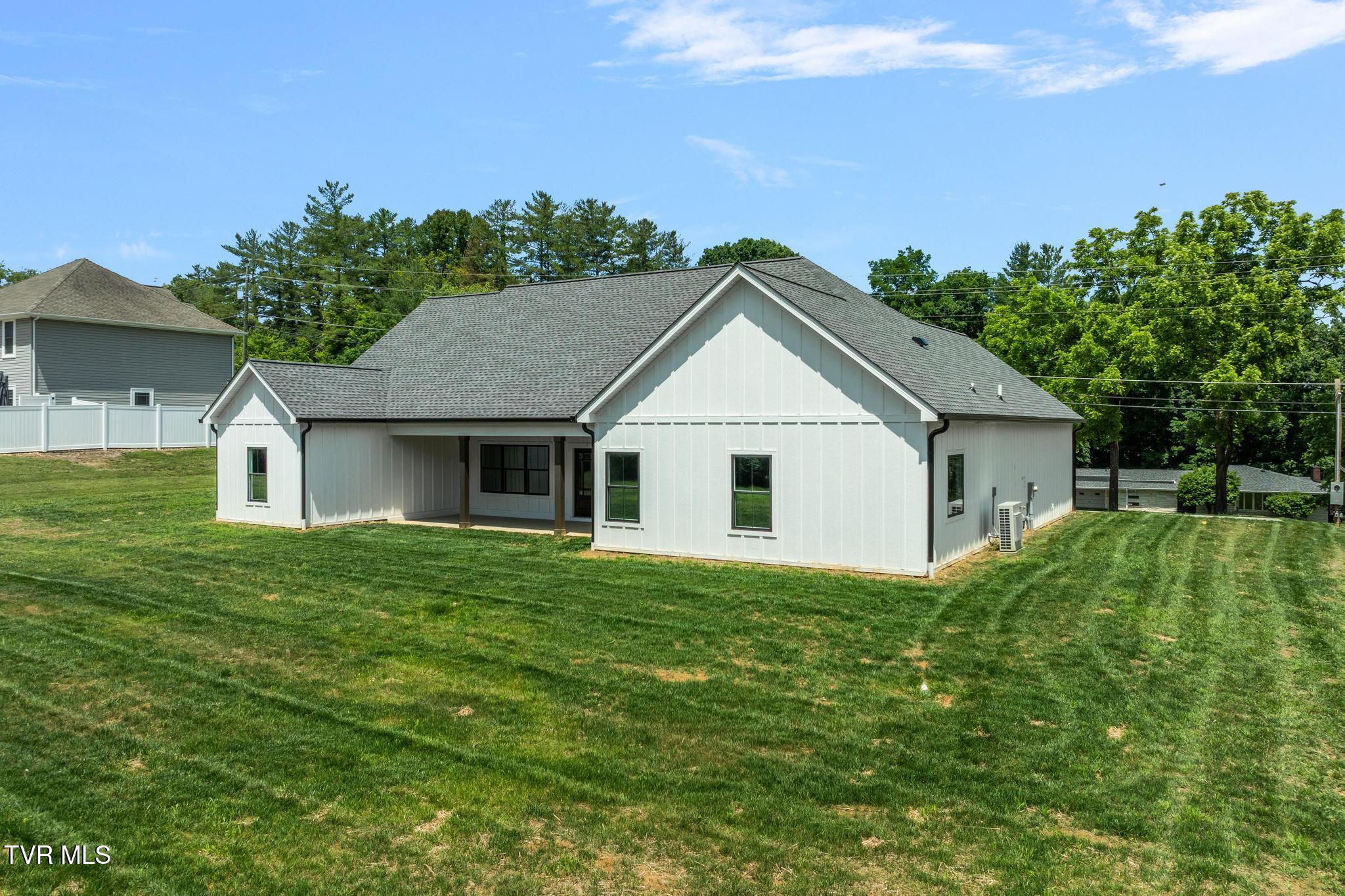 5419 Orebank Road Kingsport, TN 37664 - Photo 51 of 65 DJI_0238