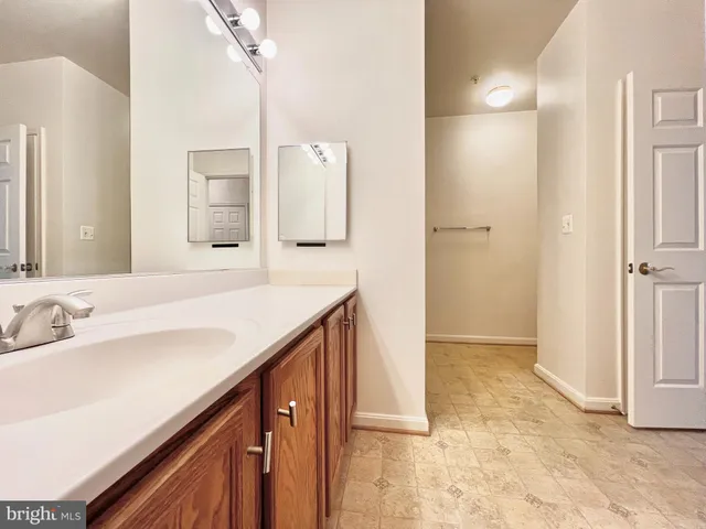 $310,000 | 12900 Fox Bow Drive, Unit 206, Upper Marlboro, MD 20774