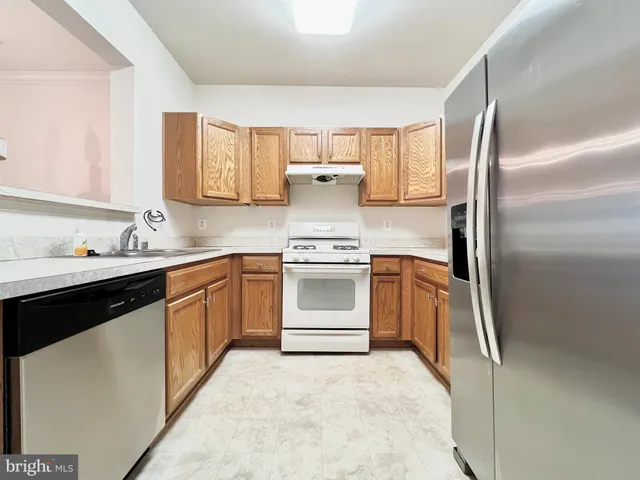 $310,000 | 12900 Fox Bow Drive, Unit 206, Upper Marlboro, MD 20774