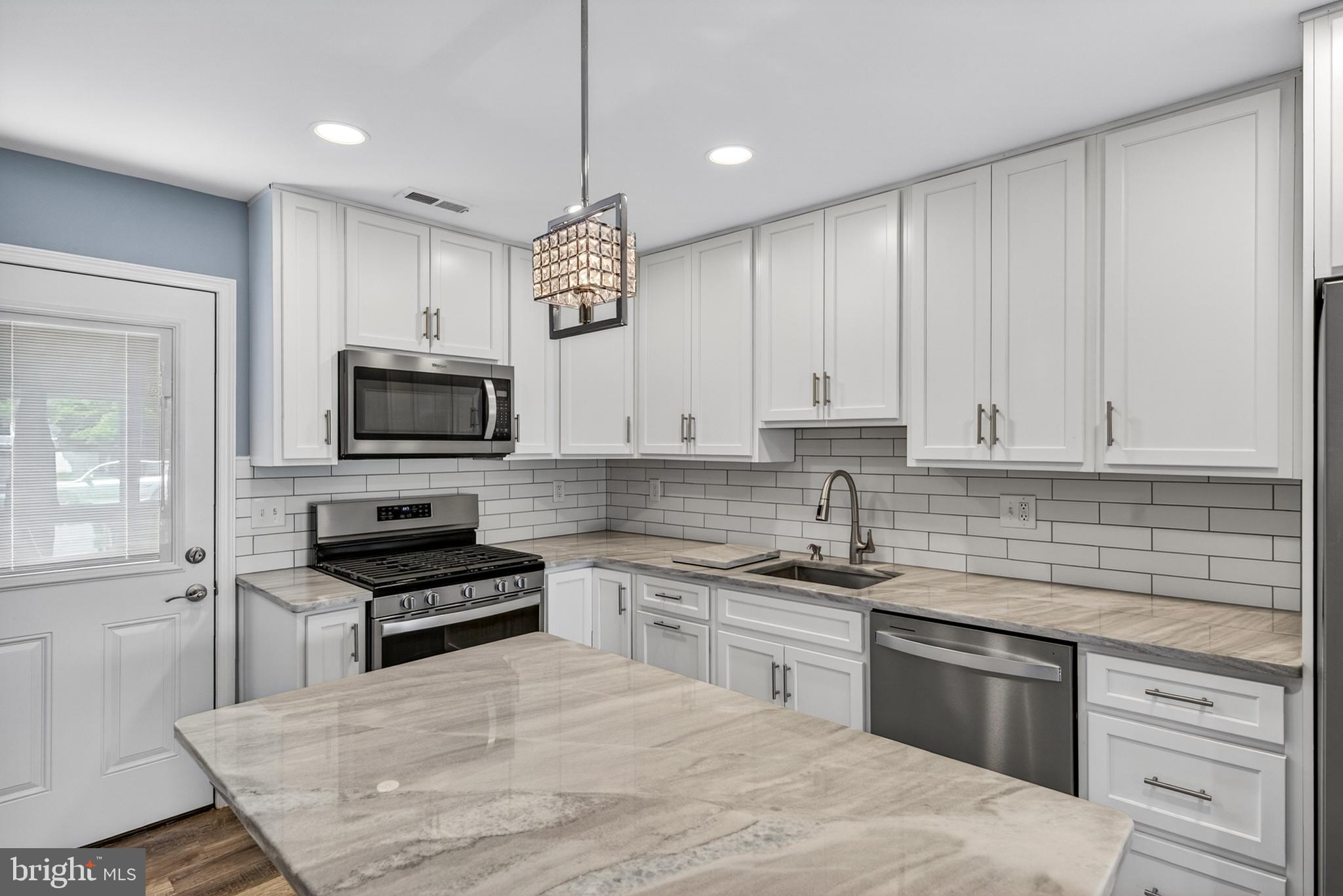 3 Walden Road Marlton, NJ 08053 - Photo 11 of 37