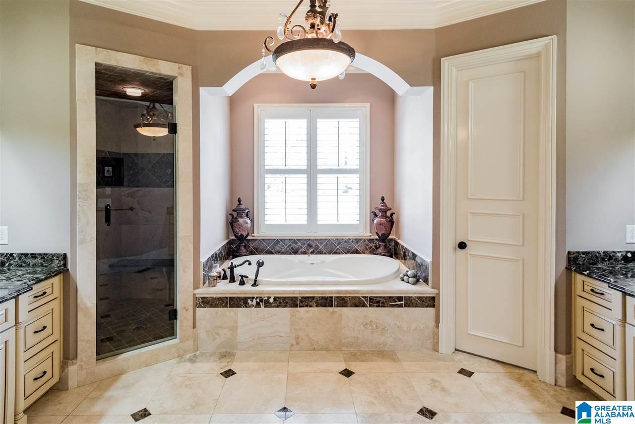 2464 Glasscott Point Birmingham, AL 35226 - Photo 21 of 50