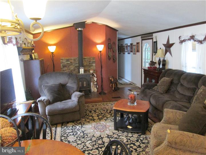 570 North Layfield Road Perkiomenville, PA 18074 - Photo 11 of 16 Great Room