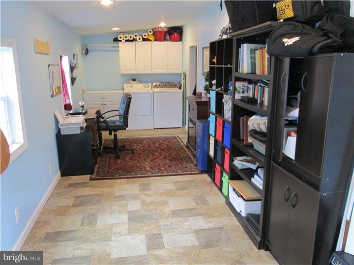 570 North Layfield Road Perkiomenville, PA 18074 - Photo 8 of 16 Office / Study