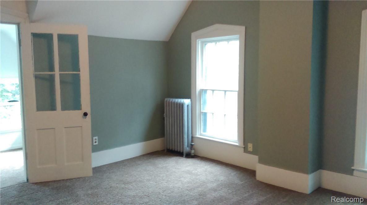 617 Spring Street Ann Arbor, MI 48103 - Photo 16 of 22 Mast bedroom.jpg