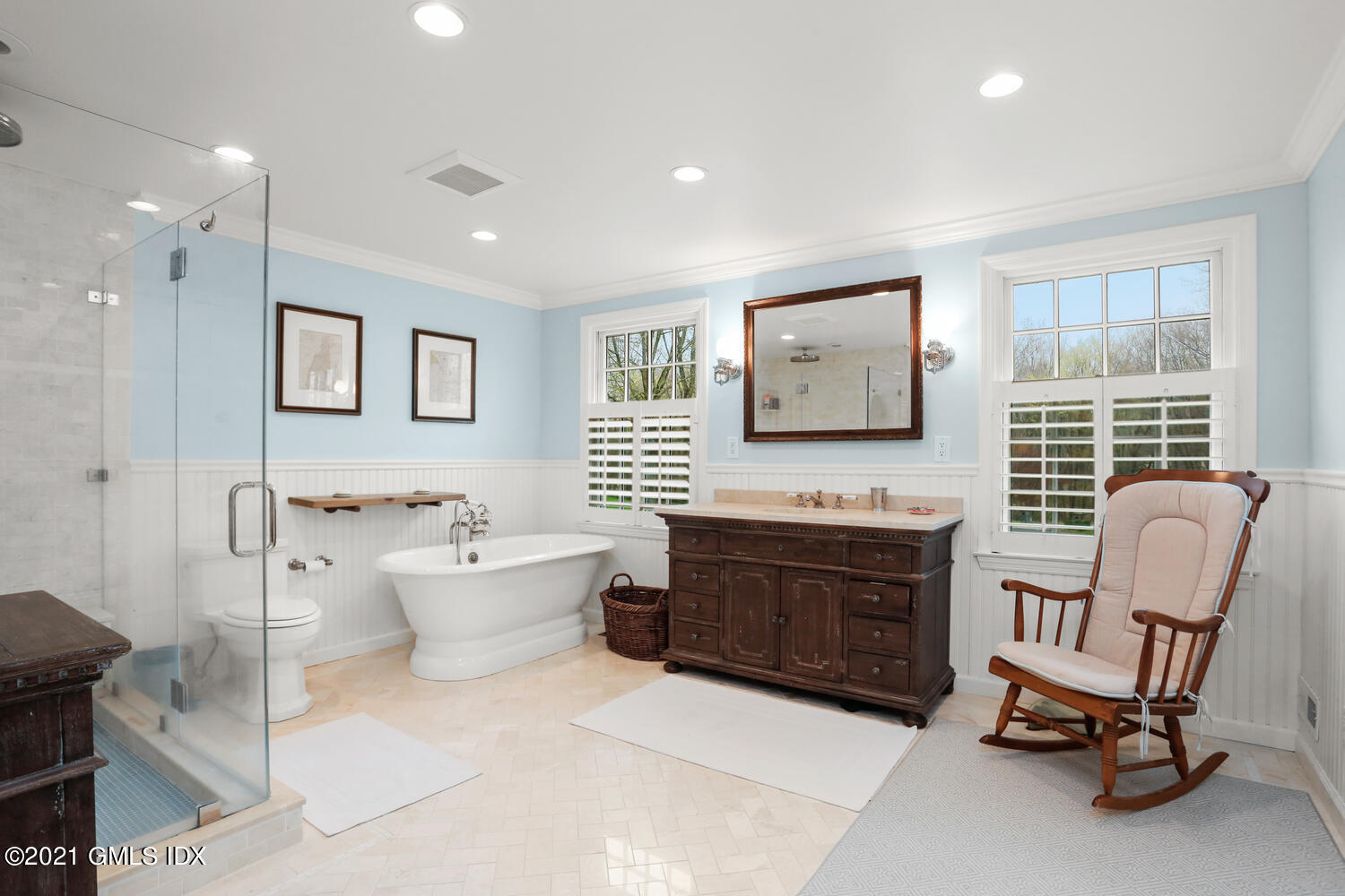11 Steeple Chase Road Greenwich, CT 06831 - Photo 17 of 42 11 Steeple Chase Rd Greenwich-large-033-