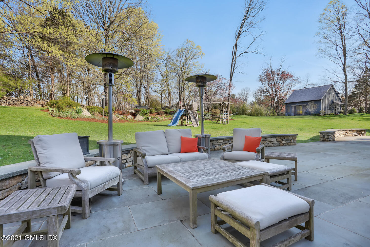 11 Steeple Chase Road Greenwich, CT 06831 - Photo 39 of 42 11 Steeple Chase Rd LGBack
