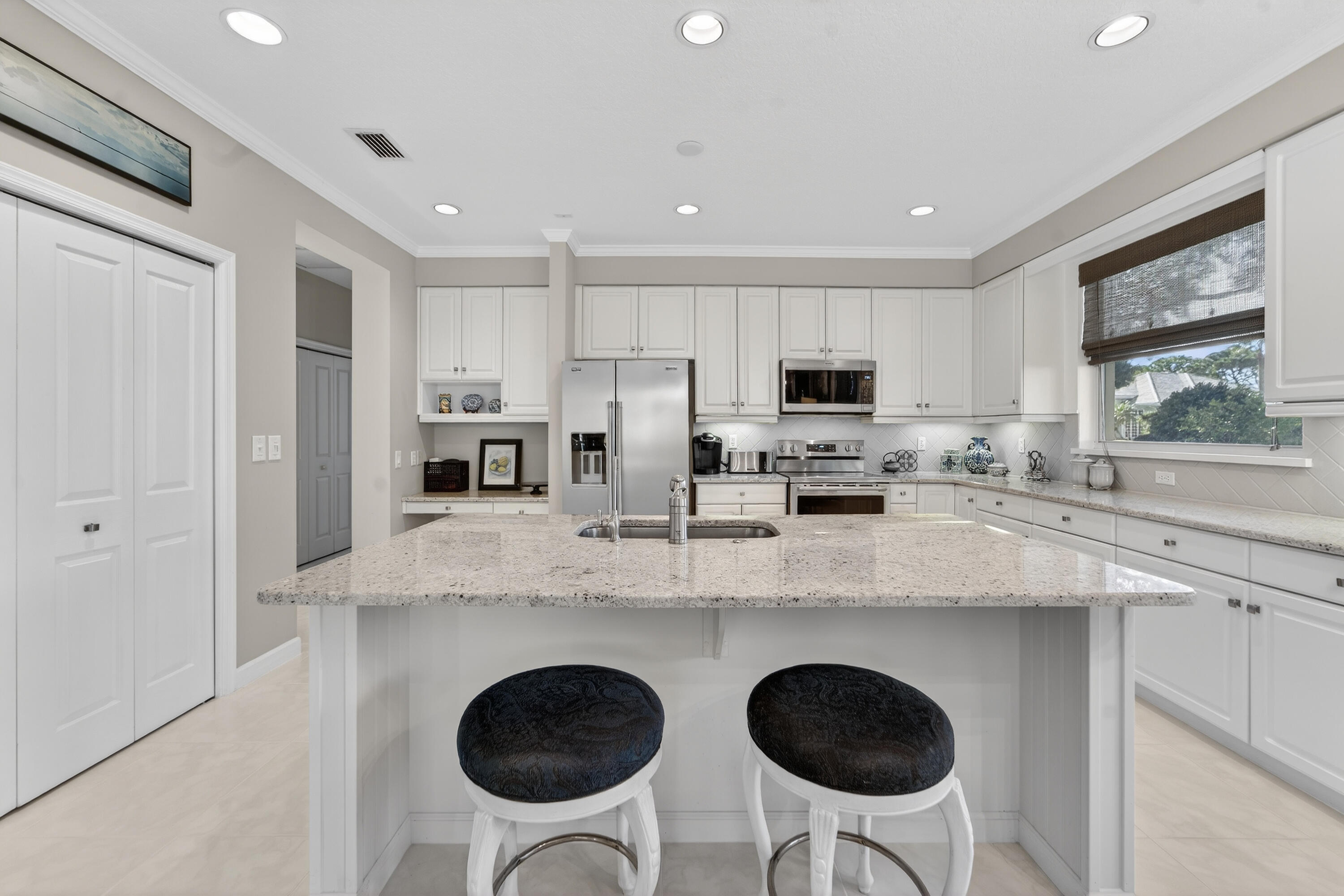 4201 Southeast Frazier Court Stuart, FL 34997 - Photo 14 of 74 020226-42