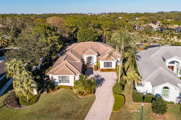 $965,000 | 4201 Southeast Frazier Court, Stuart, FL 34997