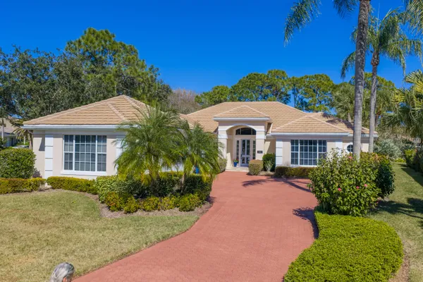 $965,000 | 4201 Southeast Frazier Court, Stuart, FL 34997