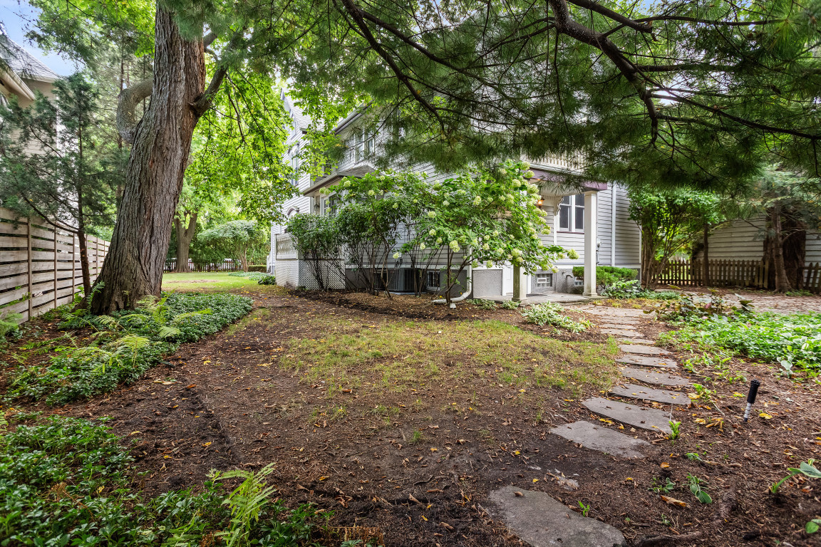 2236 Ridge Avenue Evanston, IL 60201 - Photo 64 of 68 Gallery Image 64
