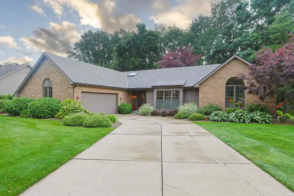 $499,000 | 16290 Oak Hill Boulevard, Granger, IN 46530