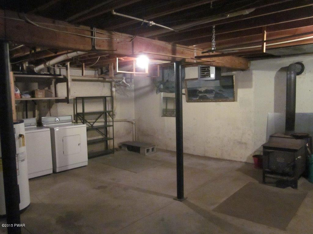 9 Paupack Point Road Hawley, PA 18428 - Photo 23 of 27