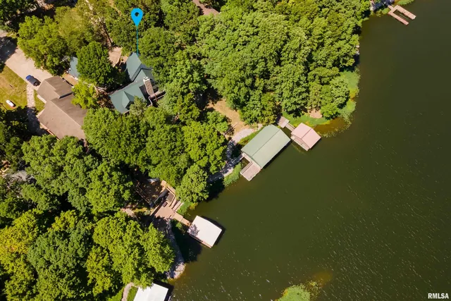 $815,000 | 1165 Lake Shore Drive North, Goreville, IL 62939