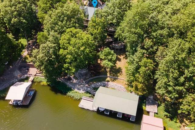 $815,000 | 1165 Lake Shore Drive North, Goreville, IL 62939