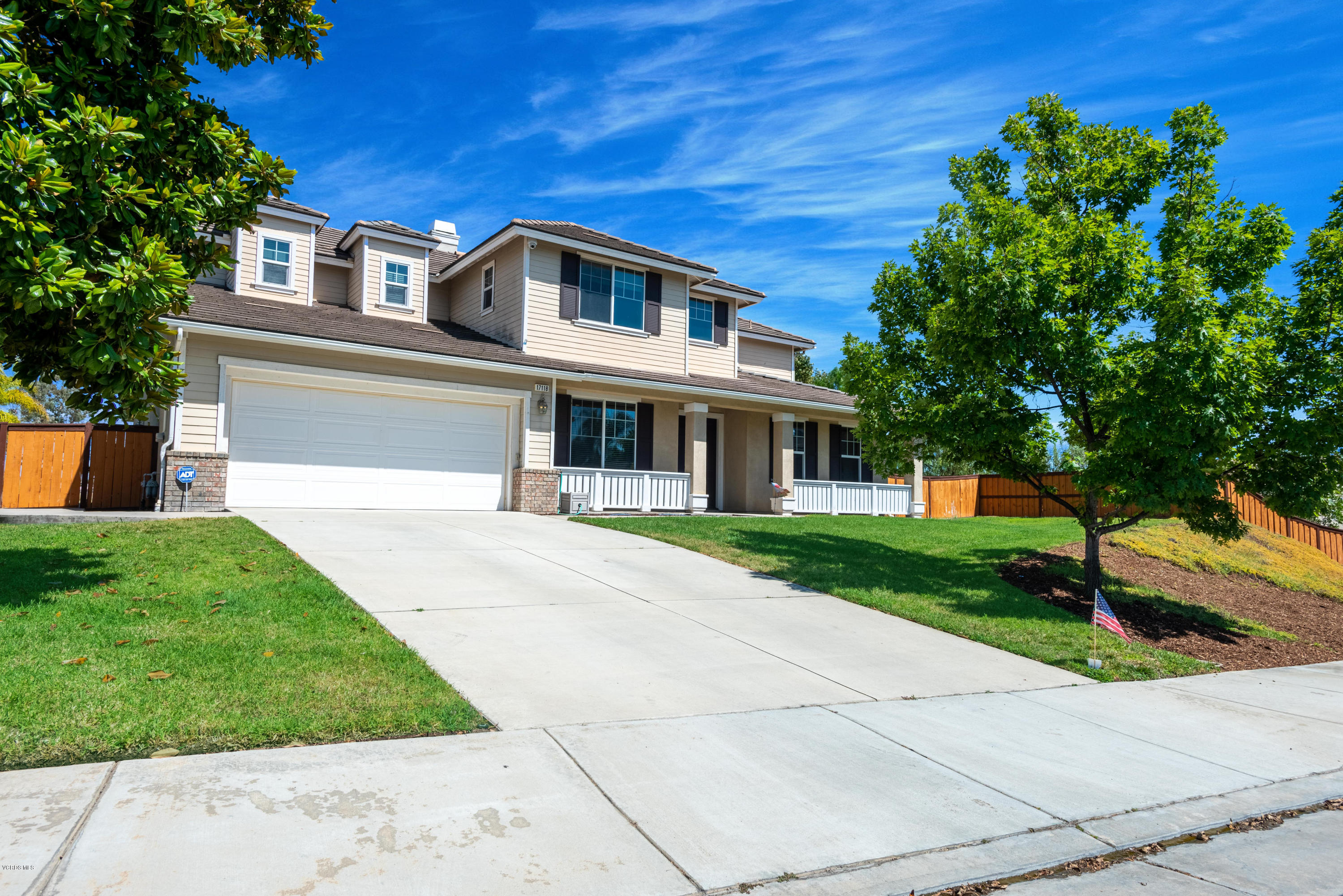 17118 Raindrop Court Riverside, CA 92503 - Photo 2 of 68 17118RaindropCt 3