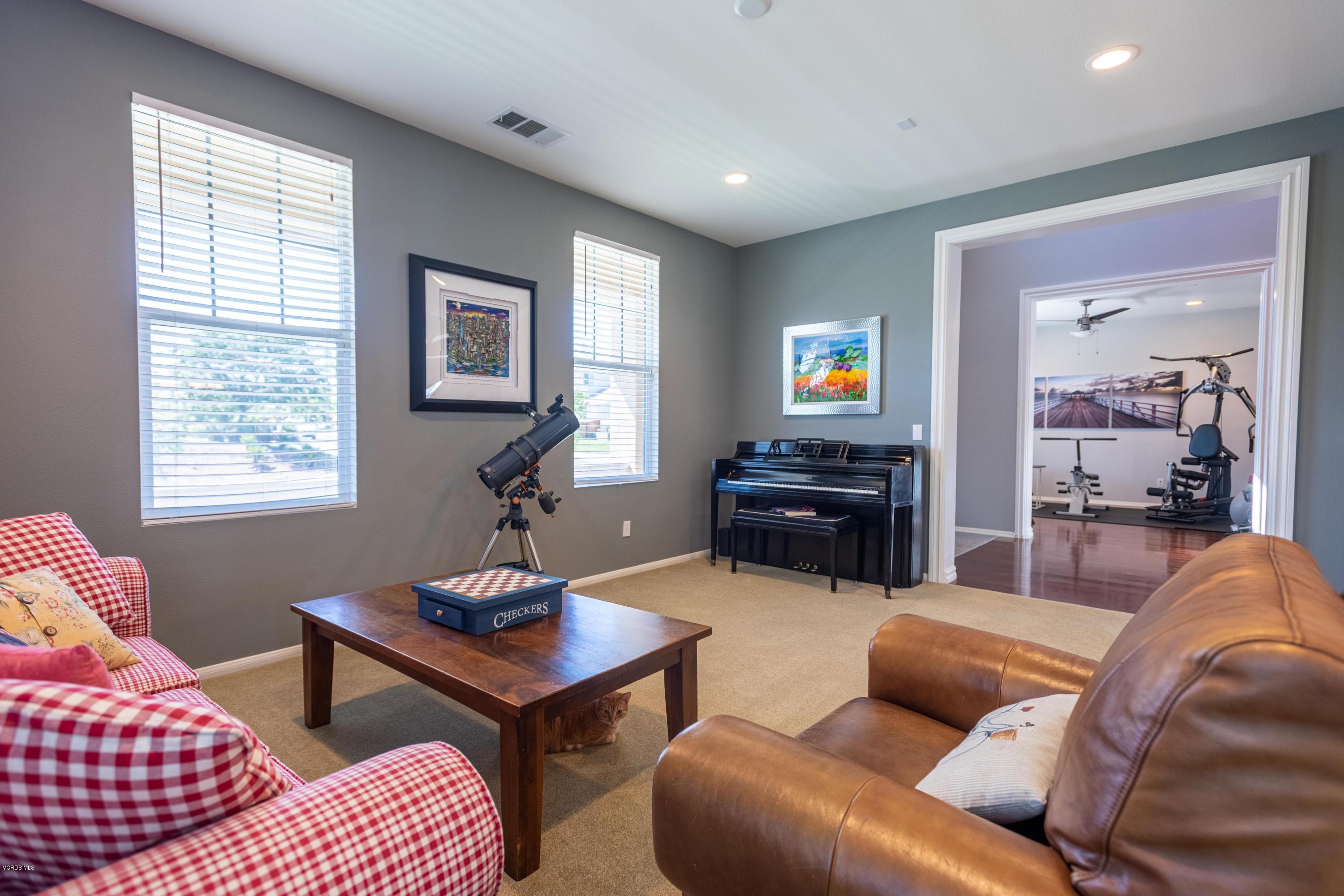 17118 Raindrop Court Riverside, CA 92503 - Photo 11 of 68 17118RaindropCt 16