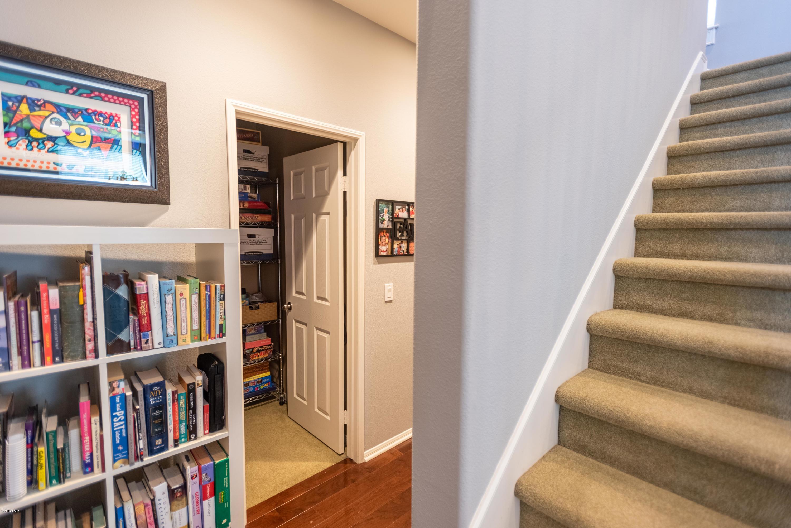 17118 Raindrop Court Riverside, CA 92503 - Photo 28 of 68 17118RaindropCt 36