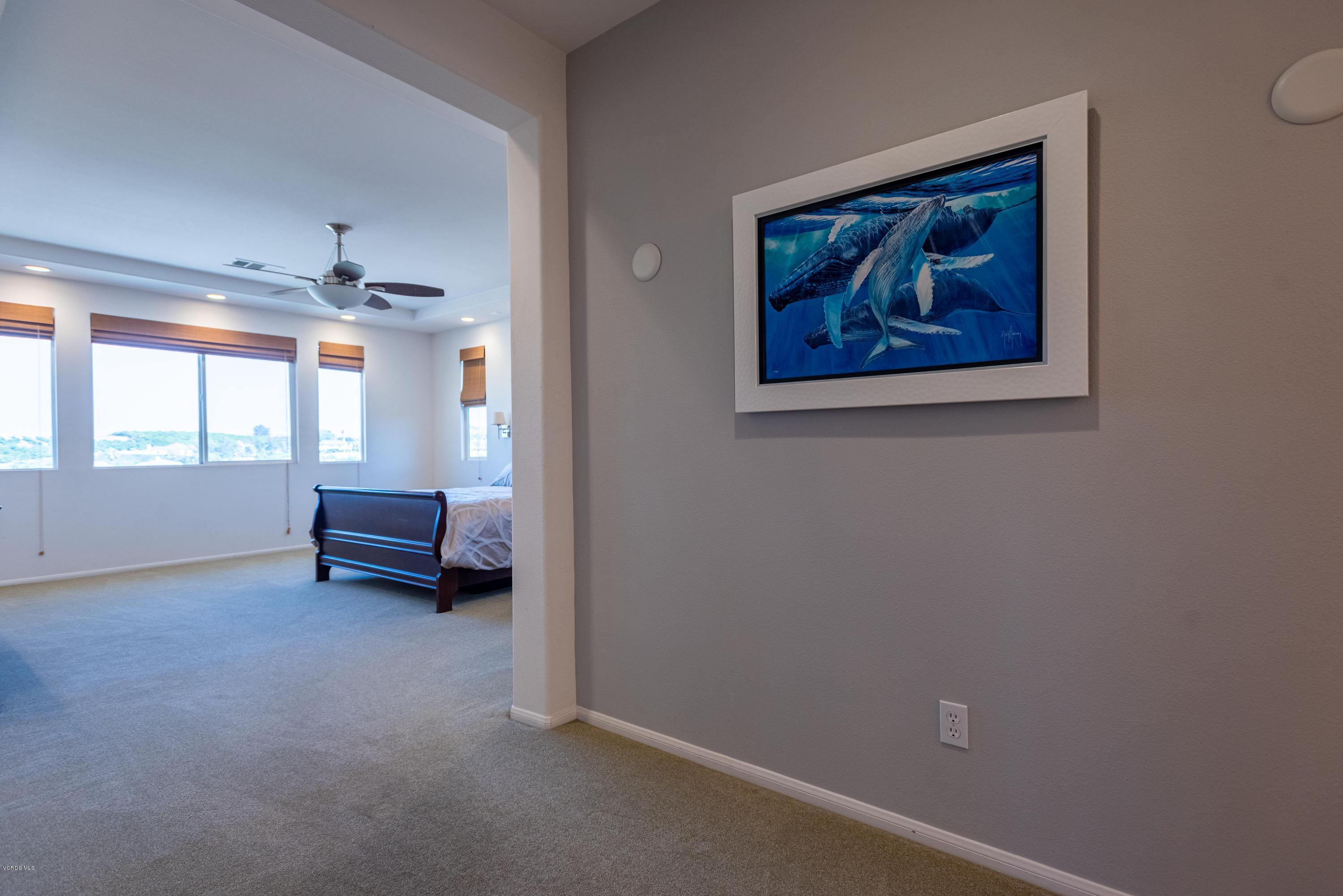 17118 Raindrop Court Riverside, CA 92503 - Photo 36 of 68 an empty room with windows and cabinet