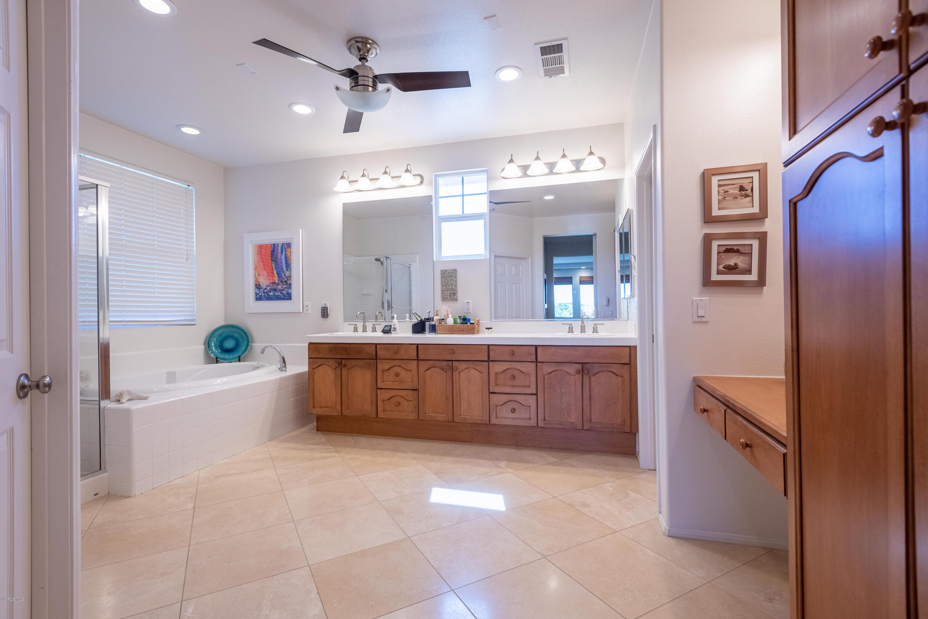 17118 Raindrop Court Riverside, CA 92503 - Photo 41 of 68 17118RaindropCt 52