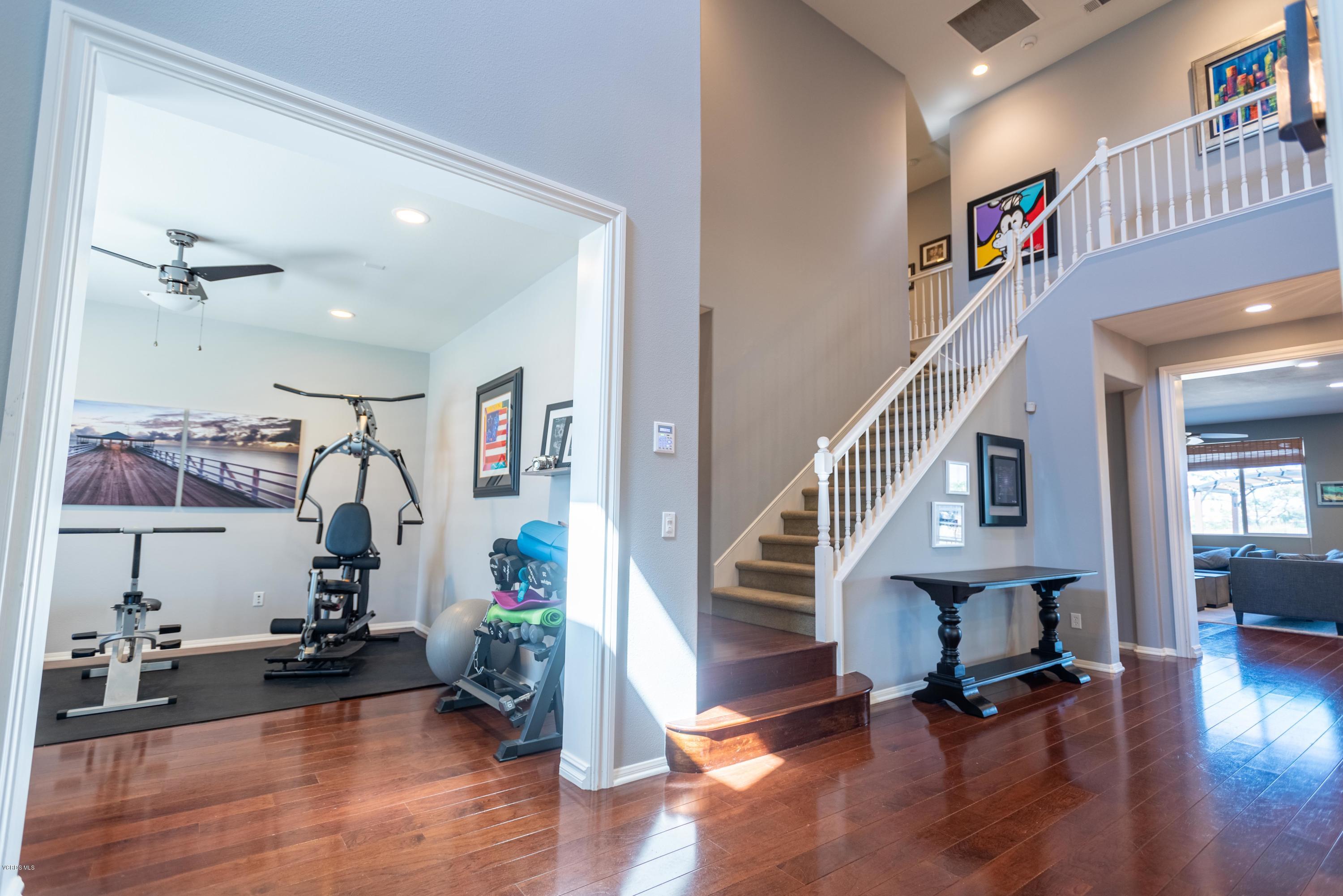 17118 Raindrop Court Riverside, CA 92503 - Photo 6 of 68 a view of entryway with livingroom and wooden floor