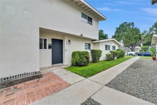 $3,850 | 3036 Coolidge Avenue, Unit 62, Costa Mesa, CA 92626