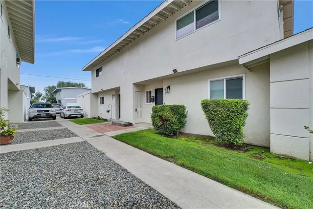 $3,850 | 3036 Coolidge Avenue, Unit 62, Costa Mesa, CA 92626