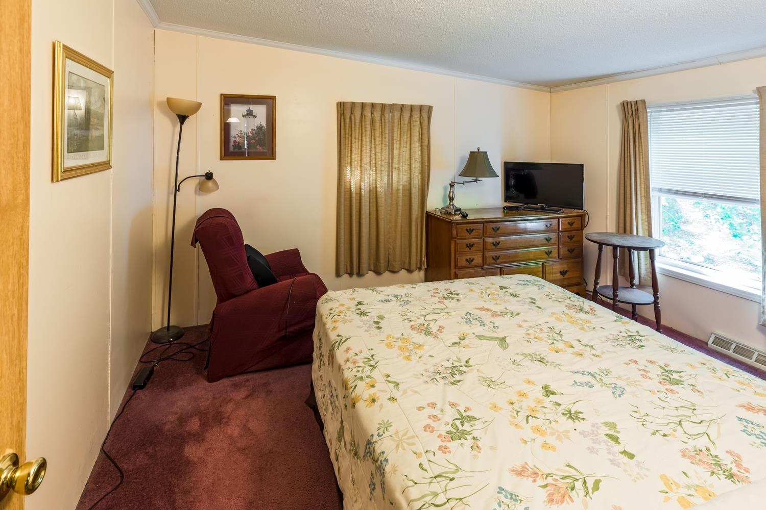 76 Eagle Drive Rochester, NH 03868 - Photo 14 of 23