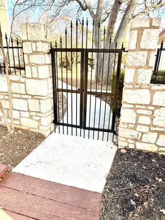 a view of entryway