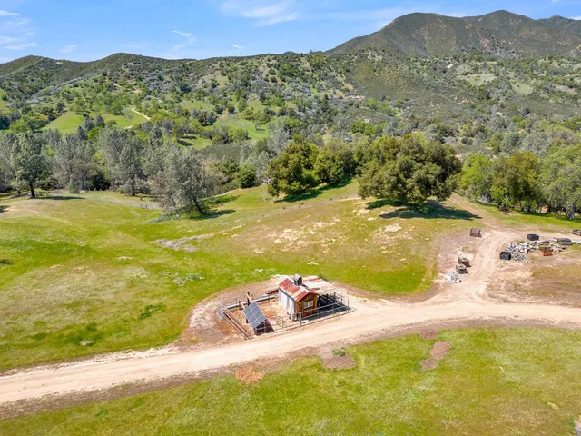 $1,200,000 | 38483 Milpitas Road, Greenfield, CA 93927