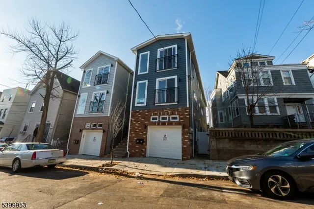 a car parked in front of a building