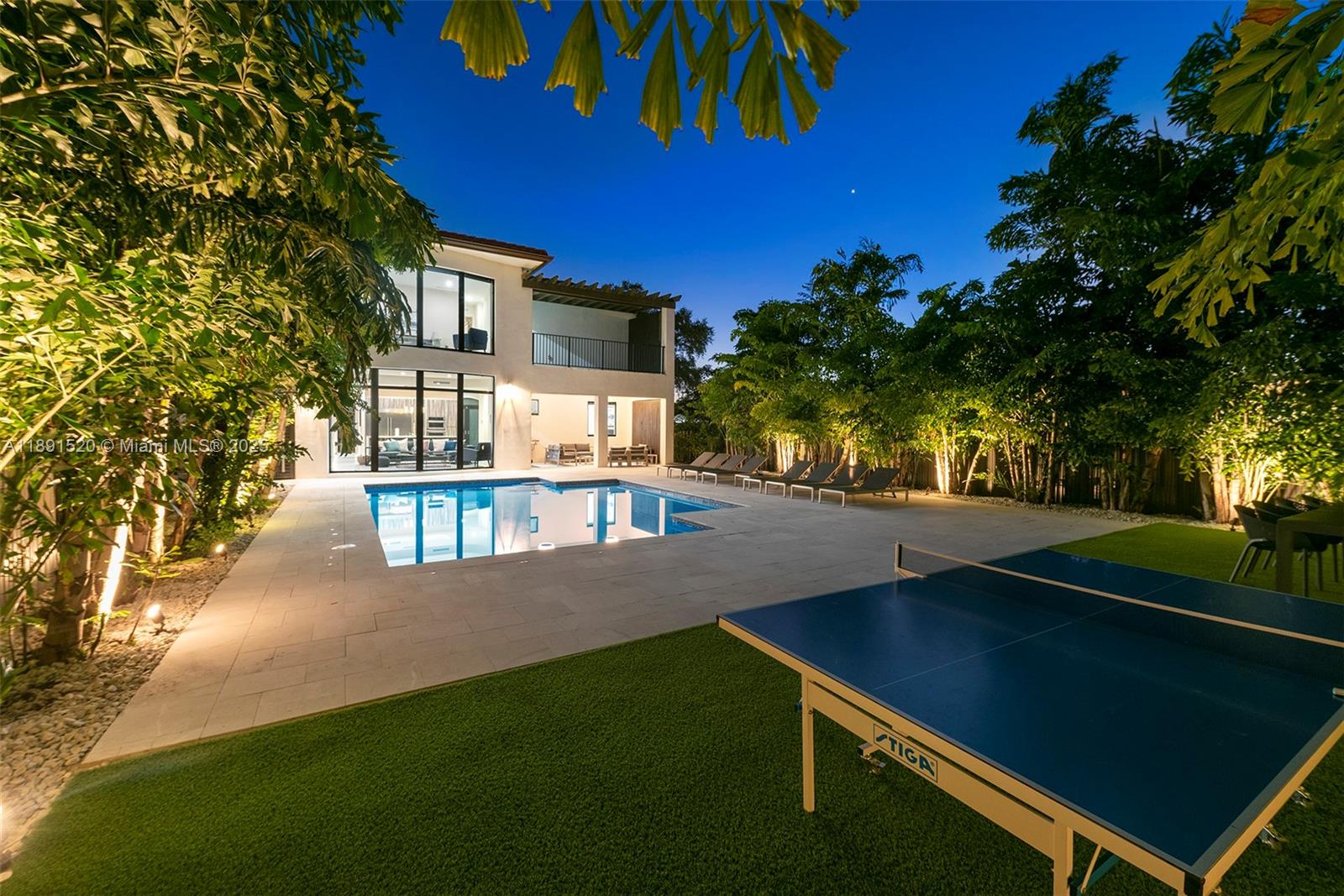 6529 Southwest 30th Street Miami, FL 33155 - Photo 43 of 45 a view of a yard with plants and trees