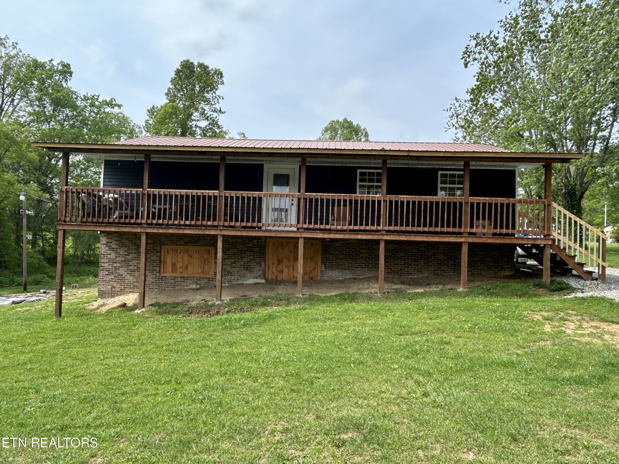 107 Short Cooper Road Jamestown, TN 38556 - Photo 4 of 33 Gallery Image 4