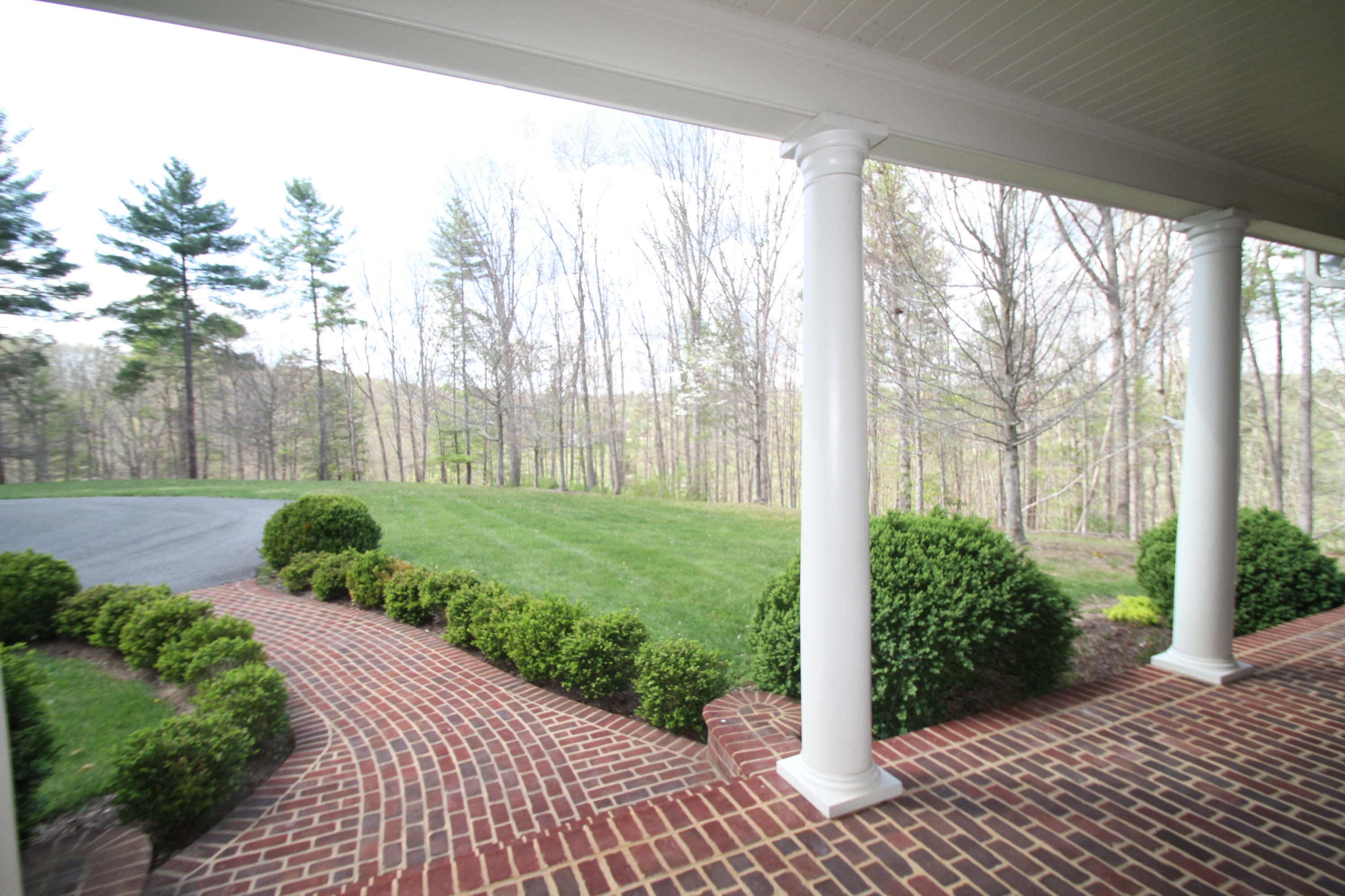 633 Beechwood Road Caldwell, WV 24925 - Photo 16 of 96 Gallery Image 16