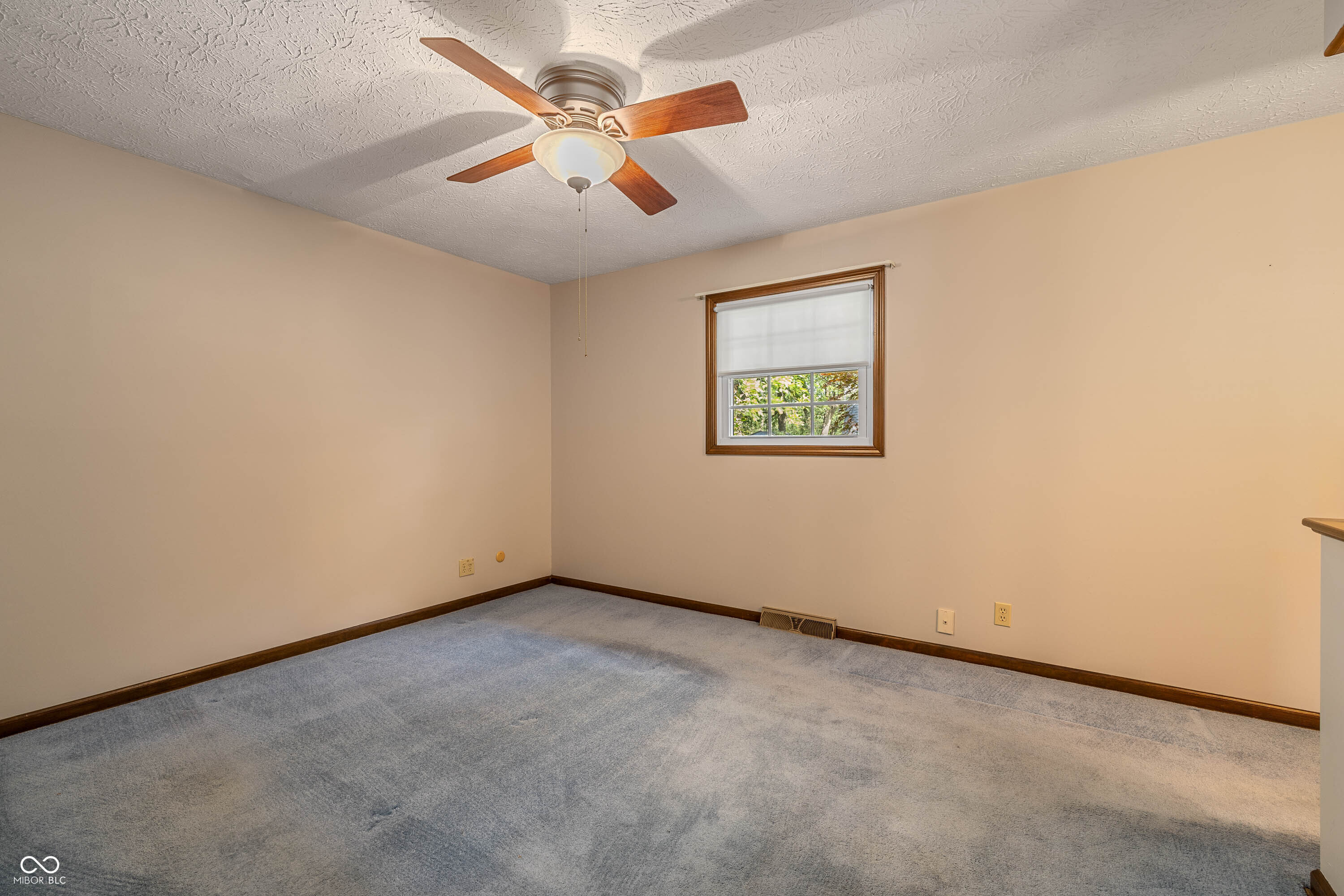 6812 East Thompson Road Indianapolis, IN 46237 - Photo 20 of 40 Gallery Image 20
