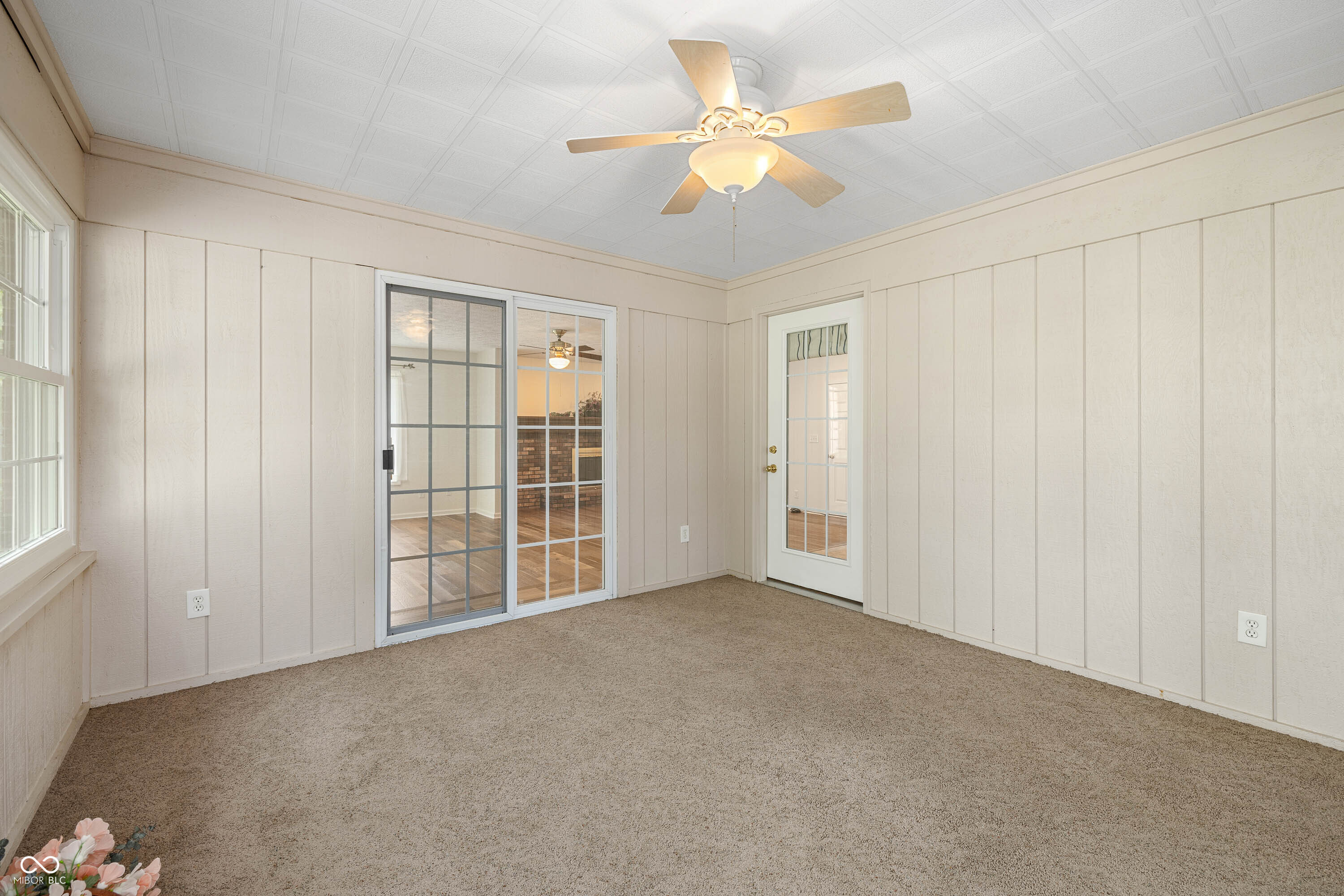6812 East Thompson Road Indianapolis, IN 46237 - Photo 21 of 40 Gallery Image 21