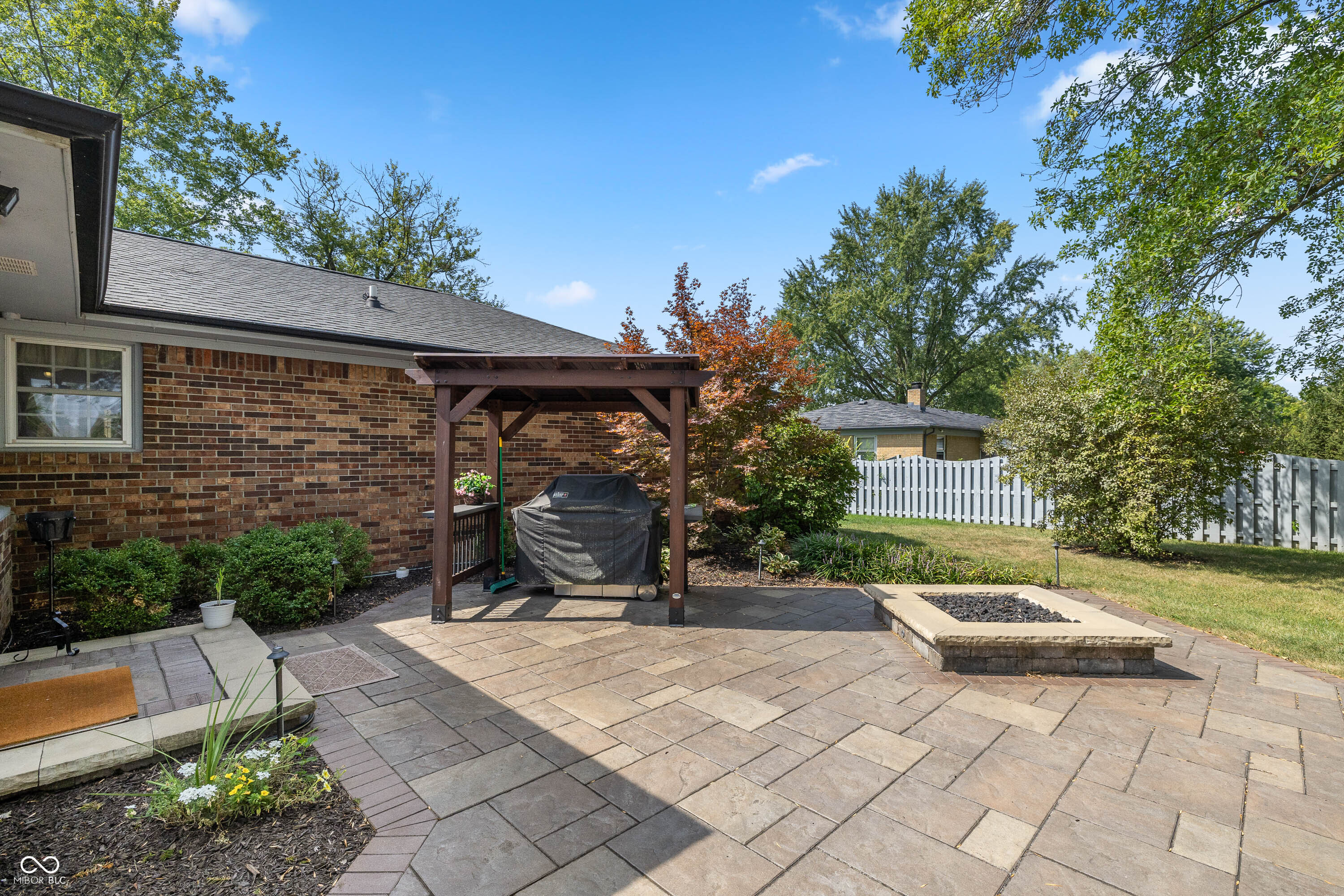 6812 East Thompson Road Indianapolis, IN 46237 - Photo 24 of 40 Gallery Image 24