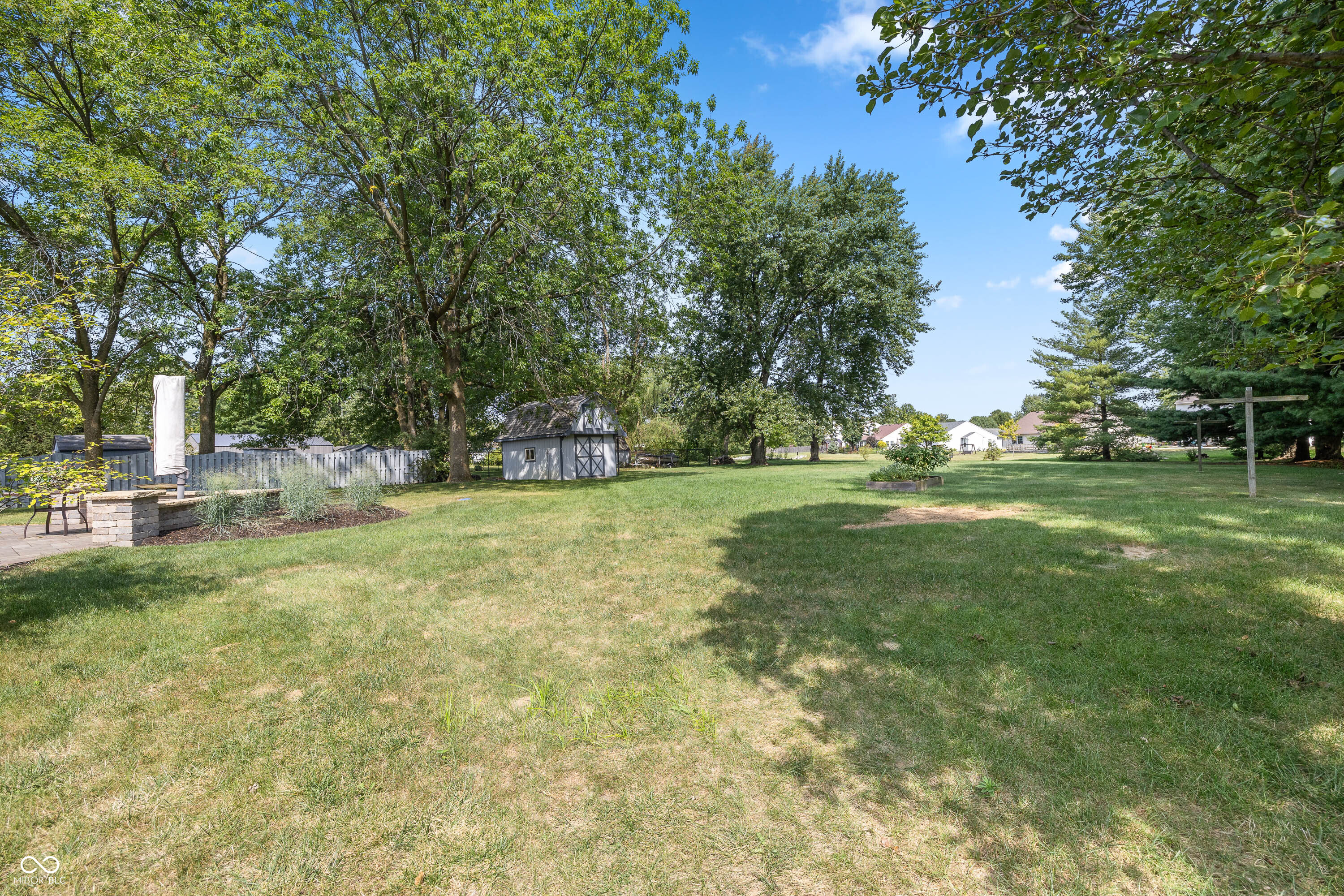 6812 East Thompson Road Indianapolis, IN 46237 - Photo 27 of 40 Gallery Image 27