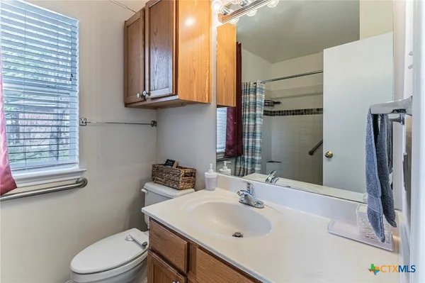 $199,900 | 407 Sterling Manor Court, Temple, TX 76502