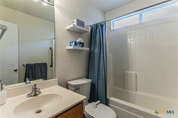 $199,900 | 407 Sterling Manor Court, Temple, TX 76502