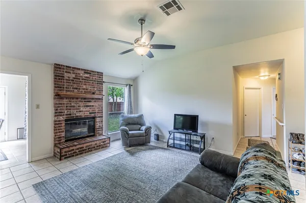 $199,900 | 407 Sterling Manor Court, Temple, TX 76502