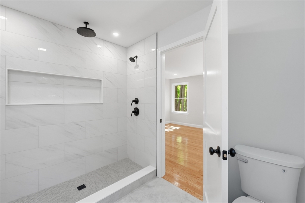 24 Nashua Road, Unit 1 Pepperell, MA 01463 - Photo 14 of 28