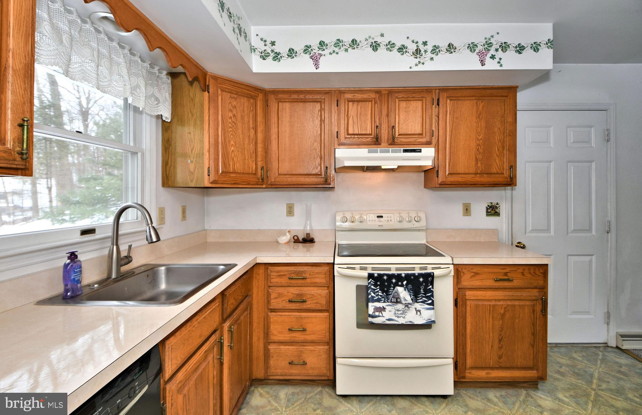 46 Spring Road Boyertown, PA 19512 - Photo 6 of 30 Gallery Image 6