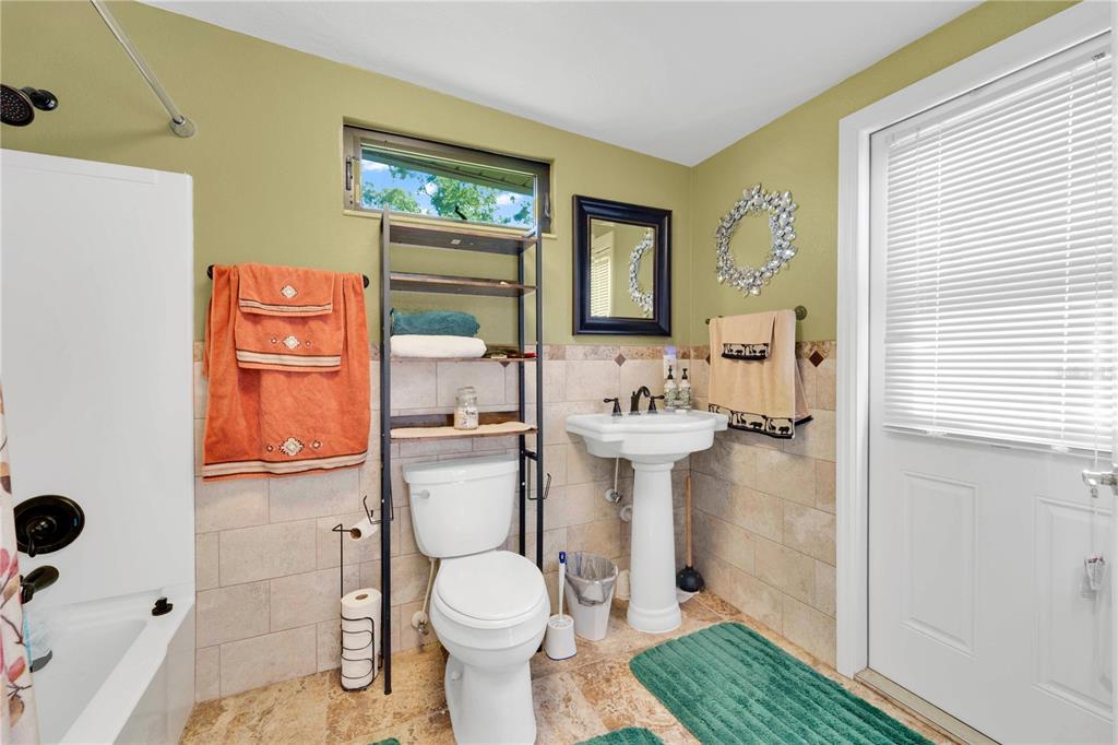 2456 Danforth Road Spring Hill, FL 34608 - Photo 31 of 54