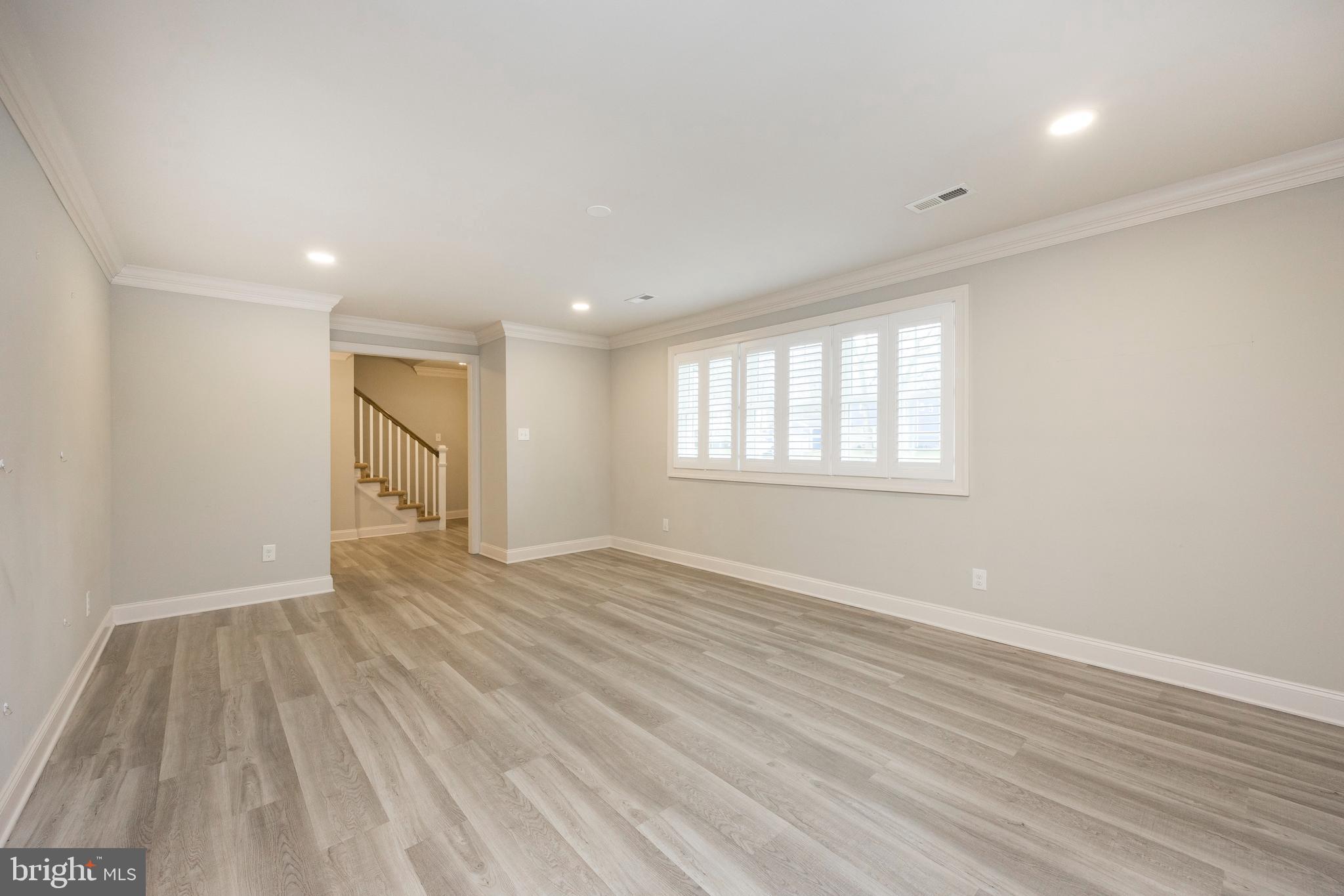 2829 Sandpiper Road Audubon, PA 19403 - Photo 7 of 34 Front Living Room