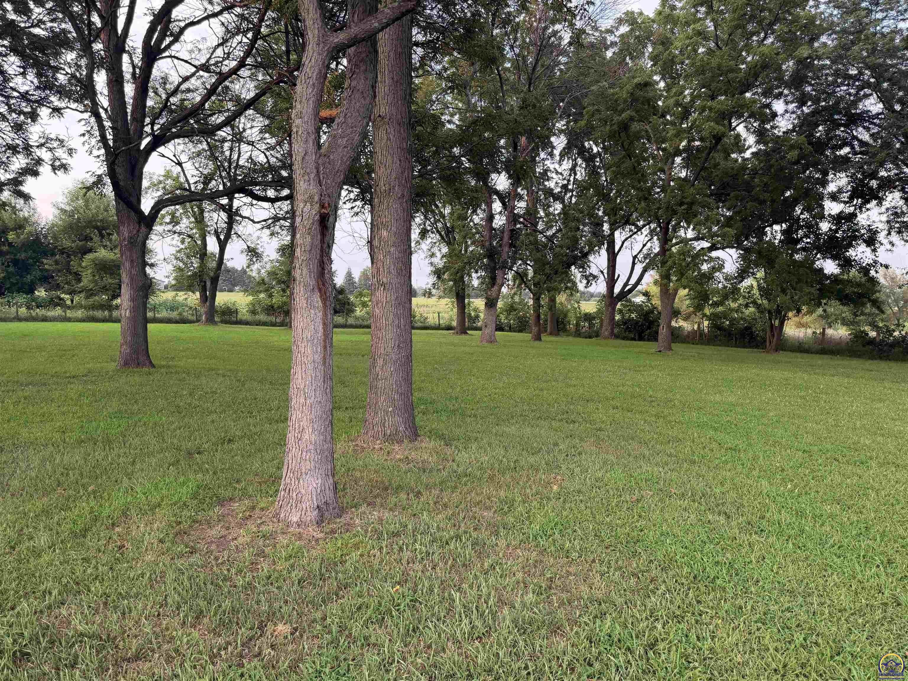 12318 246 Road Holton, KS 66436 - Photo 33 of 70