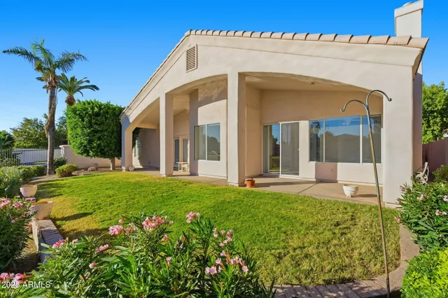 $815,000 | 2011 East Clipper Lane, Gilbert, AZ 85234