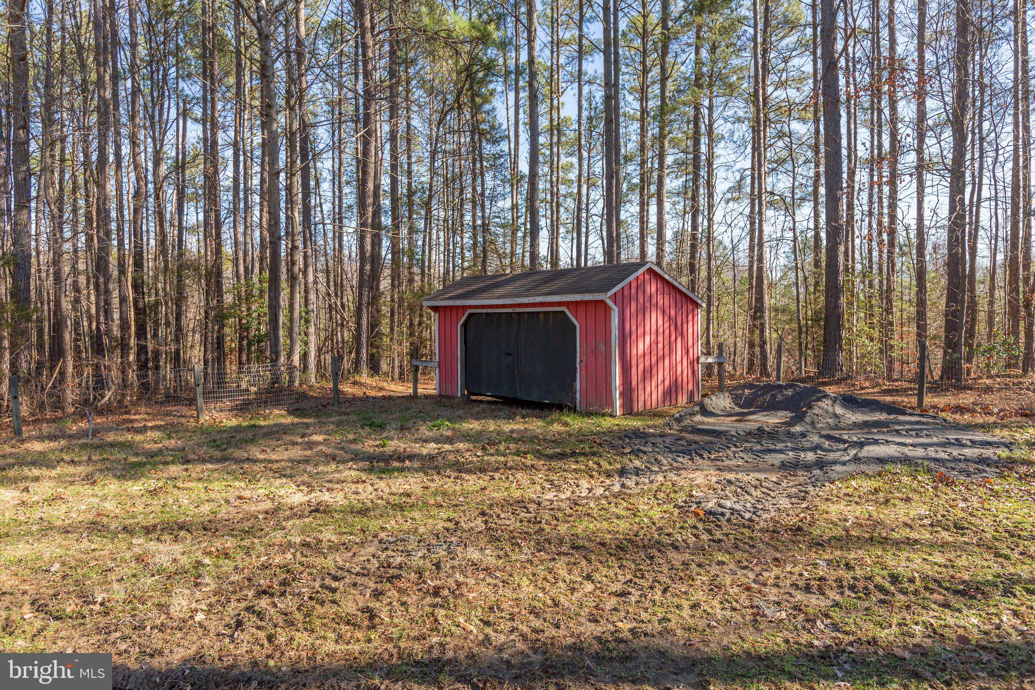 4525 Dickerson Road Partlow, VA 22534 - Photo 102 of 104 Additional Shed/open barn